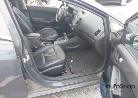 2016 Kia Forte Ex из США, поврежденный, VIN KNAFX5A8XG5546161